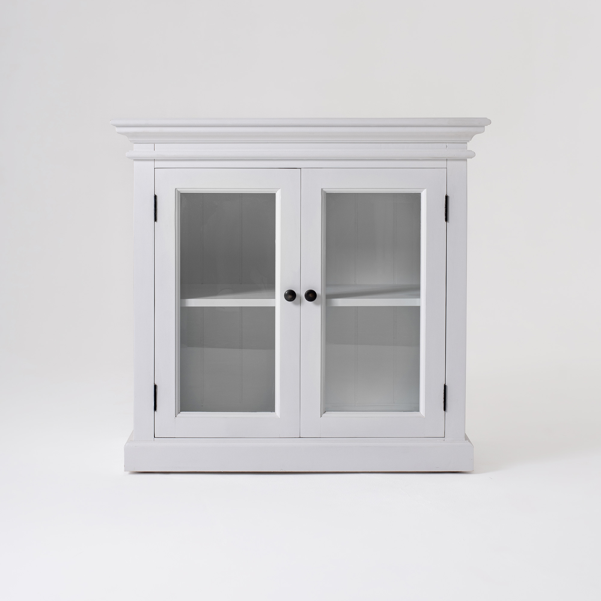 B183 | Halifax Display Buffet with 2 Glass Doors