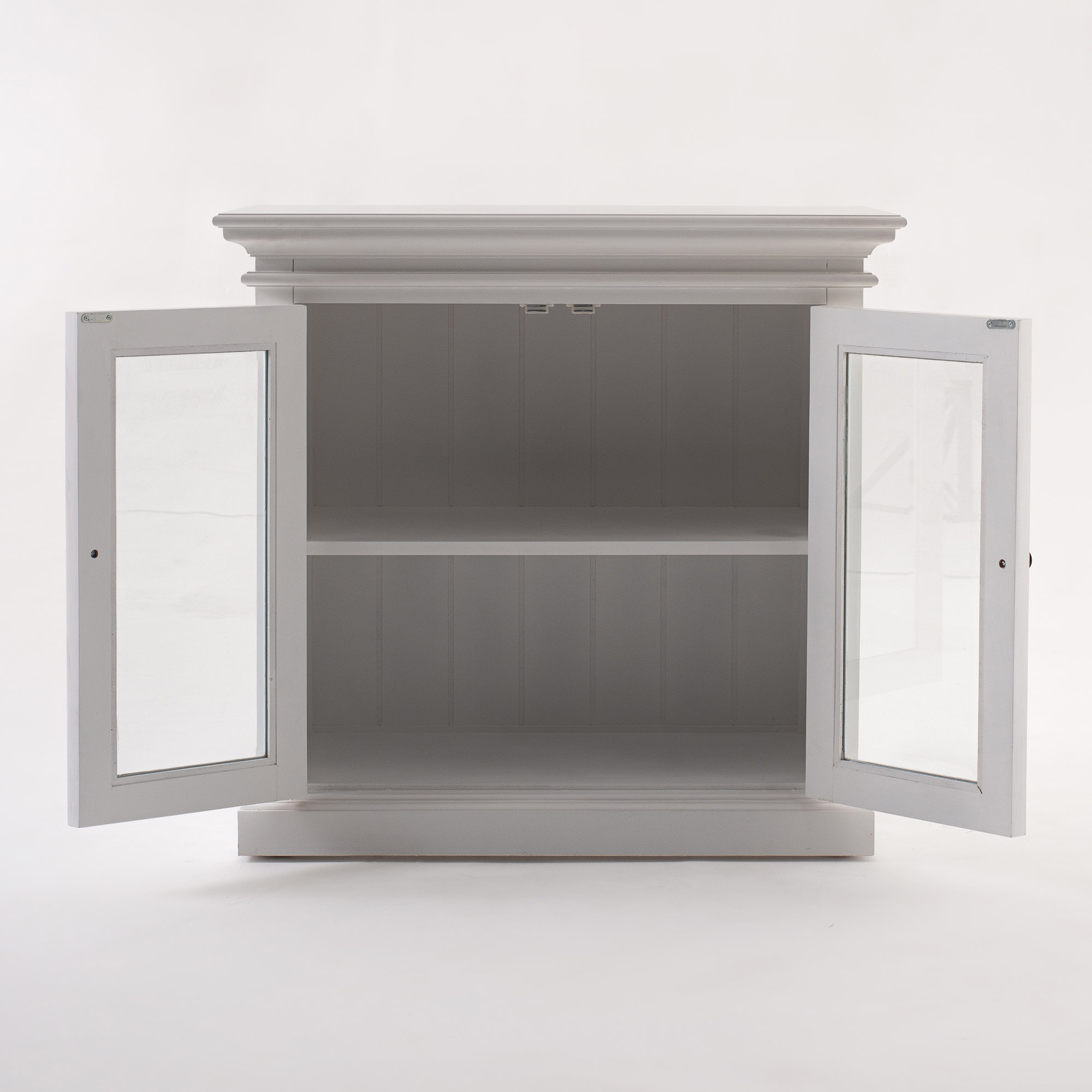 B183 | Halifax Display Buffet with 2 Glass Doors