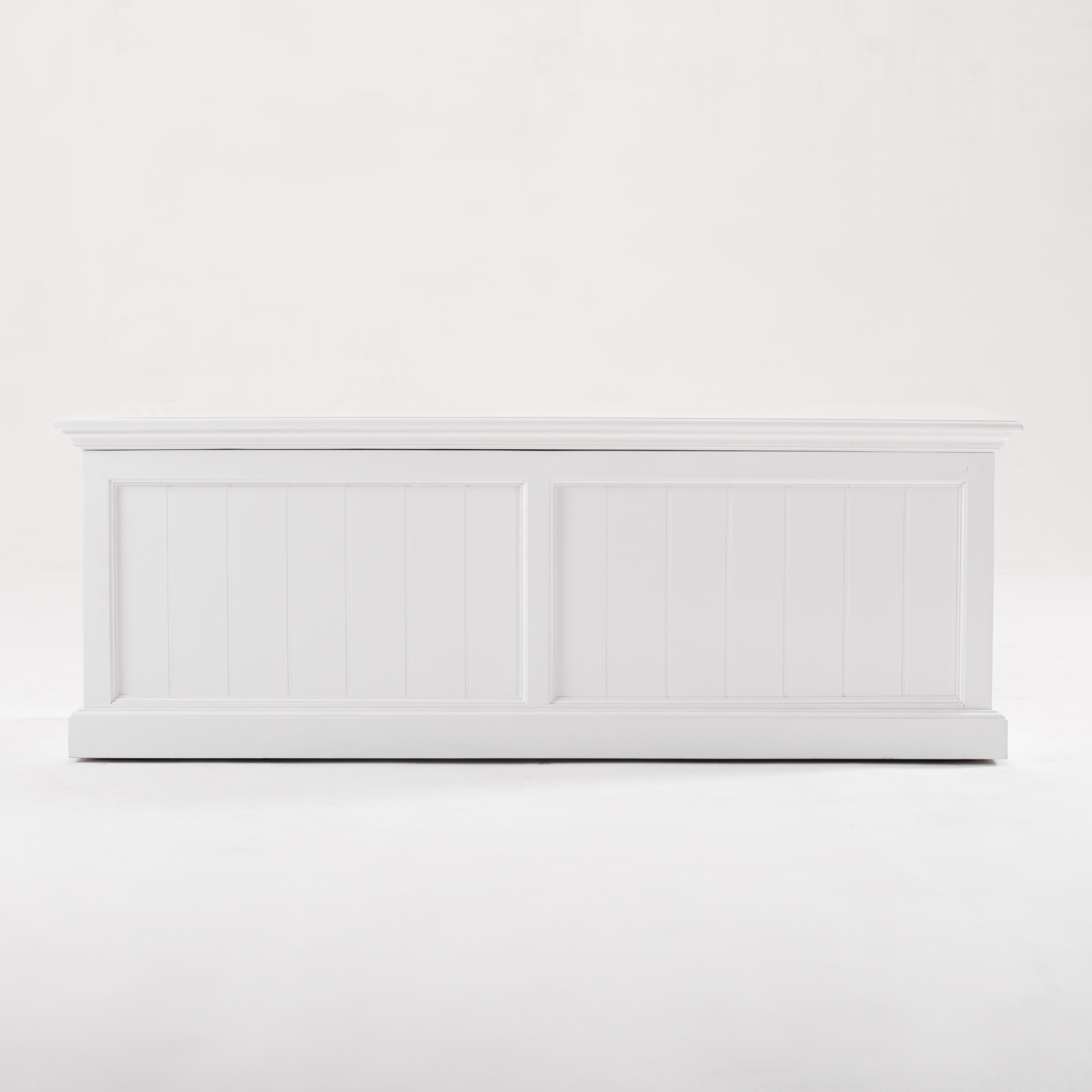 BB002 | Halifax Storage Chest