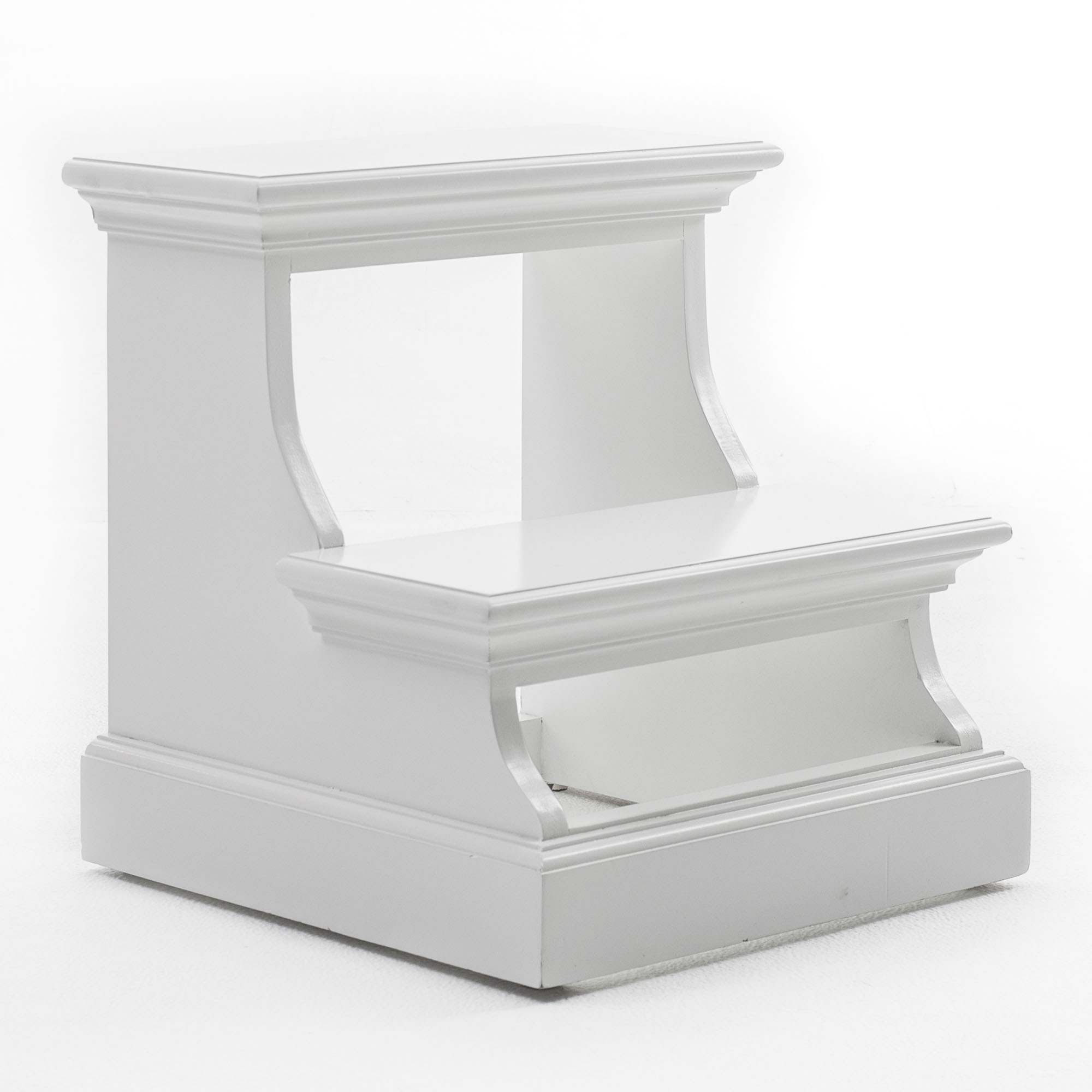 S001 | Halifax Stepping Stool